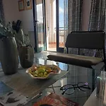 Apartmán Happy 157 Sq M Near The Sea *